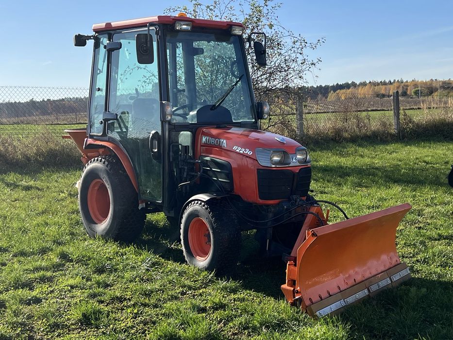 Kubota B2230  Kubota B2230 T061 *GLOBAL*