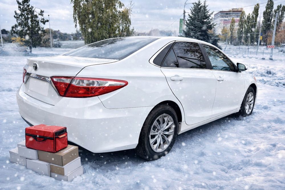 Швидка доставка по Харкову | Toyota Camry Hybrid