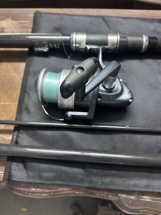 Cana de pesca a funcionar