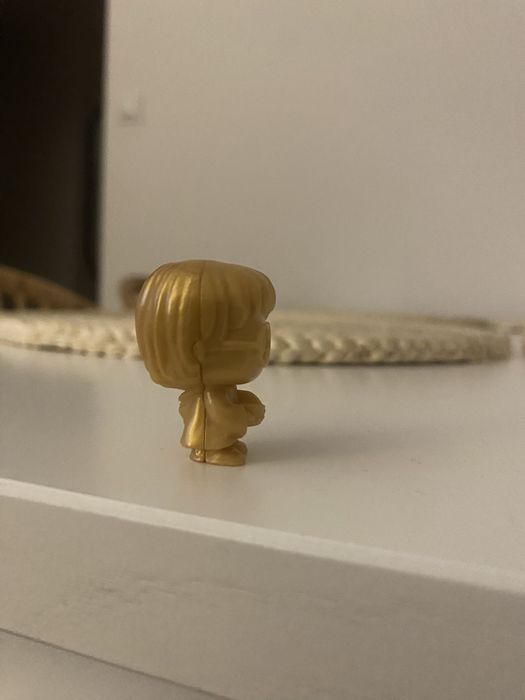 Figurka Harry Potter złota