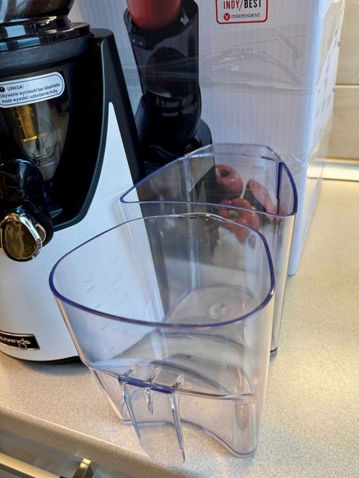 Wyciskarka wolnoobrotowa KUVINGS Evo 820 Plus Biały jak nowa