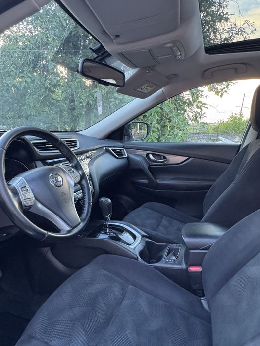 Nissan  X-trail 2016