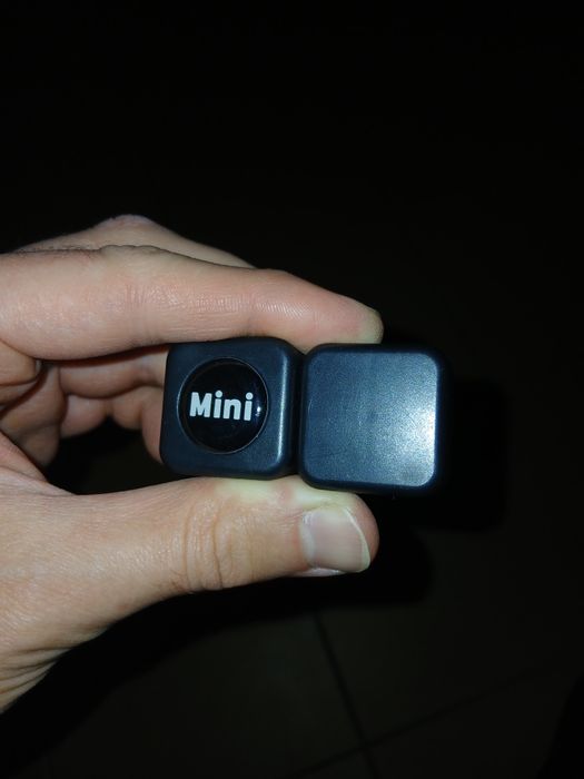 Акваріумні аксесуари