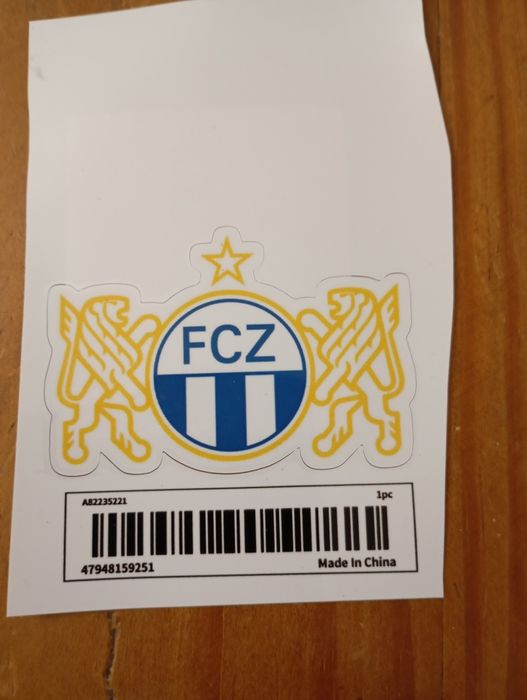 Vários autocolantes de futebol