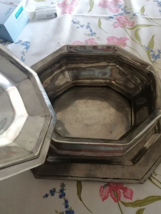 Terrina e tabuleiro