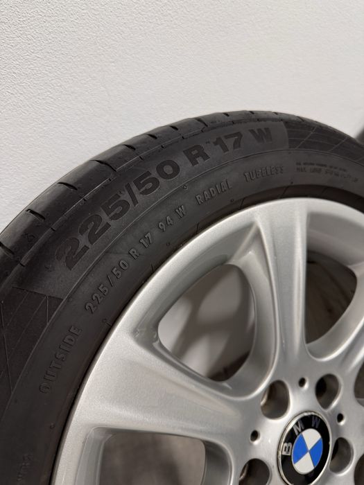 Jantes BMW originais com pneus 225/50 R17