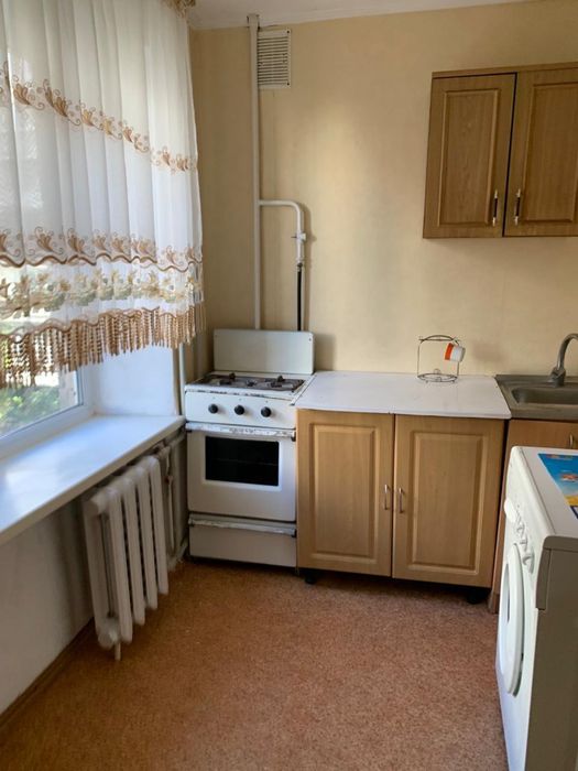 Сдам 1 комн квартиру Святослава Рихтора/ Приват банк