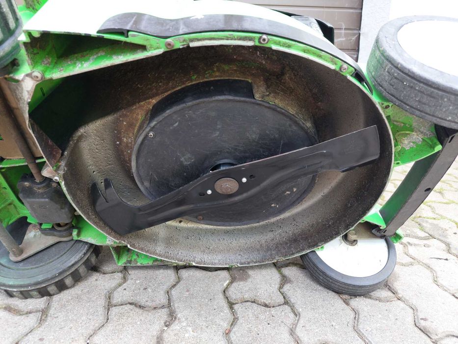 Kosiarka Viking 650 T spalinowa Briggs Quantum