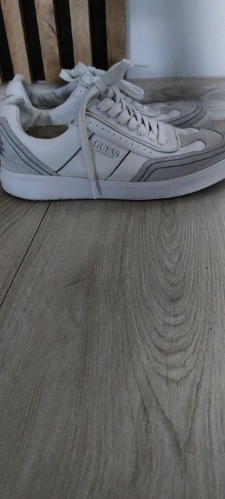 Buty męskie sportowe  Guess 41