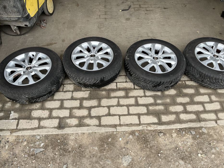 Koła felgi aluminiowe Renault Kadjar