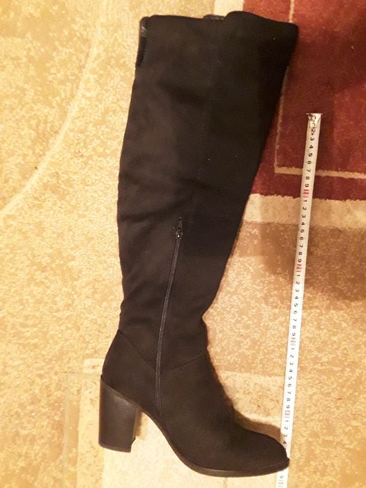 Продам ботфорты чёрные