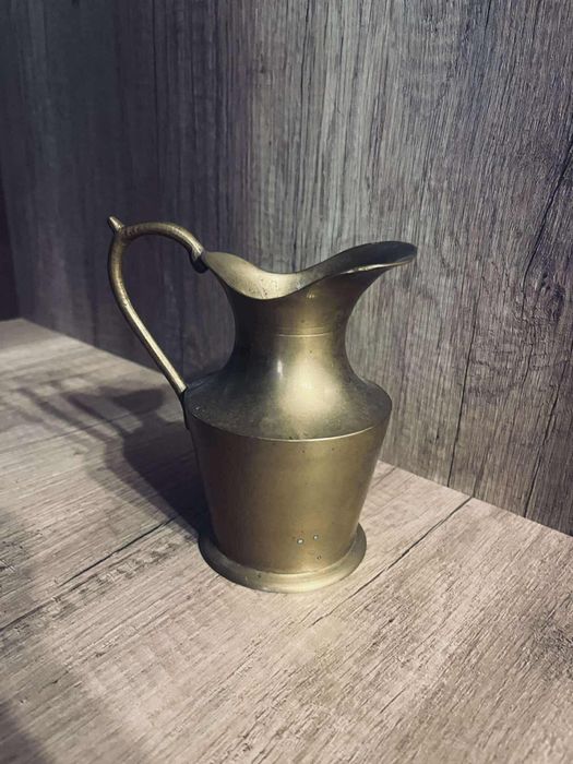 Piękny złoty dzbanek dzban wazon flakon antyk