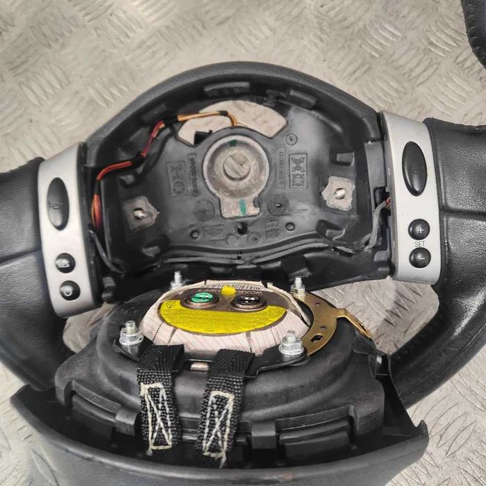 Volante MINI COOPER S MULTIFUNCTION  SRS 2375R5017 #1 2006