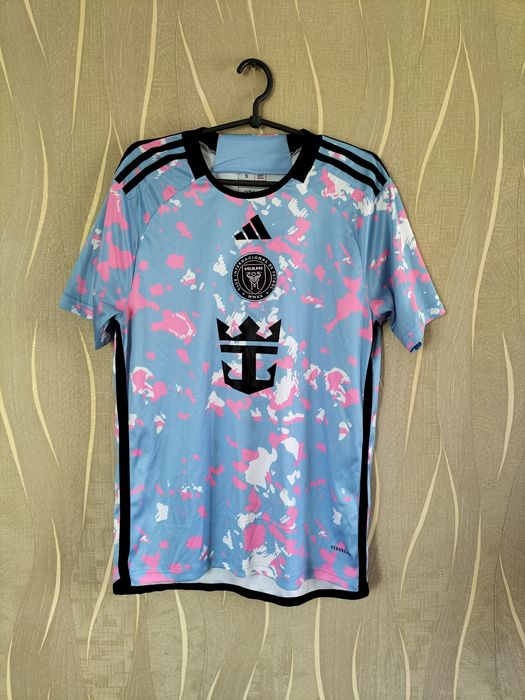 Коллекционная футболка футбольная adidas inter miami messi размер S