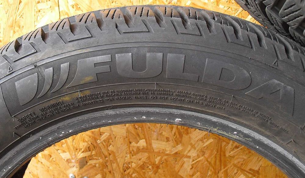 Зимние шины Fulda Kristall Control HP2 205/55/R 16 гума резина
