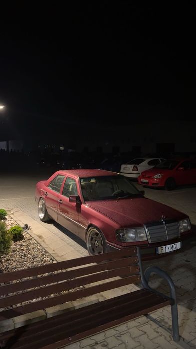 Mercedes w 124 E300