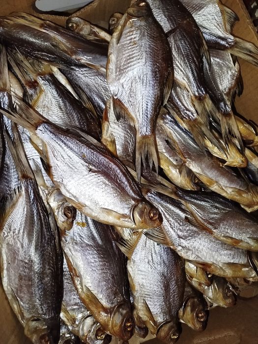 Джерки,густера,тарань,ікра,язик копчений