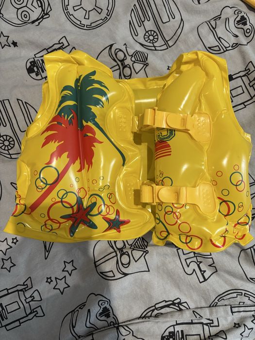 Надувний жилет на 1-2 р