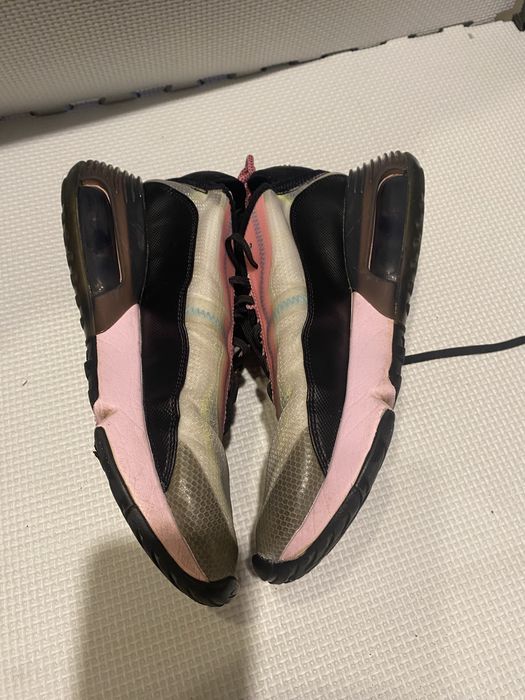 Wyjątkowe Nike 42