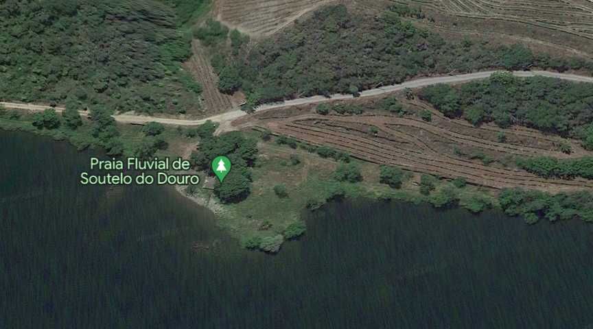 Quintinha no Douro com imóvel para recuperar