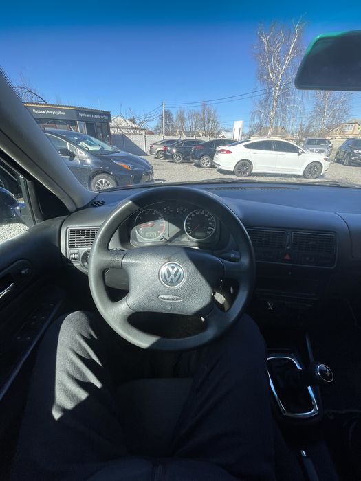 Volkswagen Golf 4