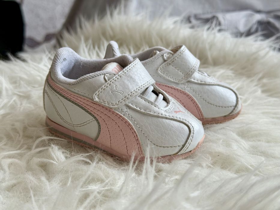 Кросівки для дівчинки Puma