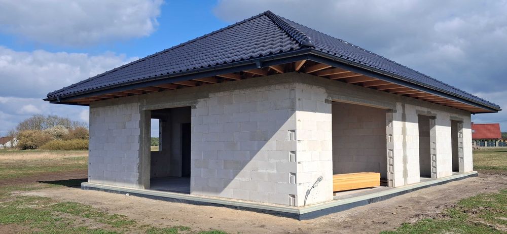 NOWY DOM NA SPRZEDAŻ w stanie surowym otwartym