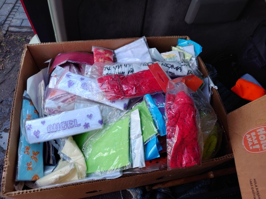 Akcesoria modowe, tekstylia