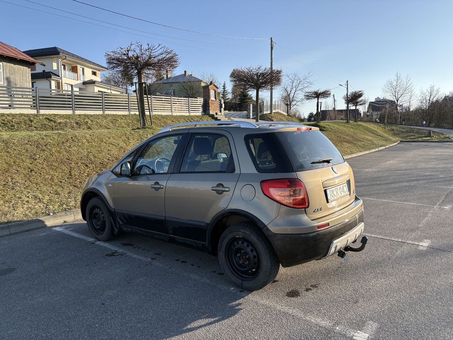 Fiat Sedici 1.9 Multijet 4x4 • 120 KM • 6 biegów