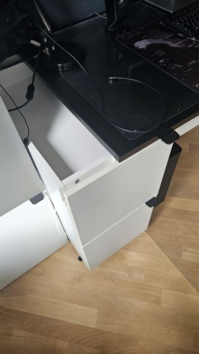 Rezerwacja Biurko Vox Young Users Transformers młodzieżowe