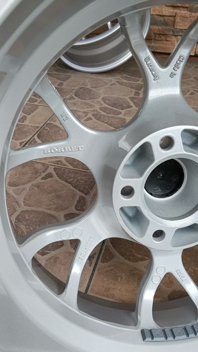 R16 5x112 alufelgi BORBET , nowe 4sztuki.