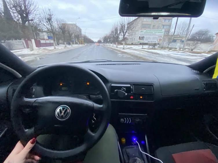 Продам гольф 4 1.6