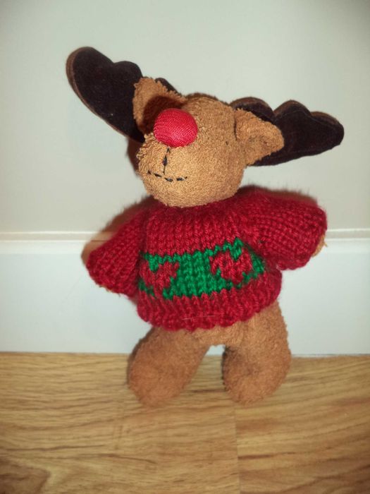 Peluche rena com camisola