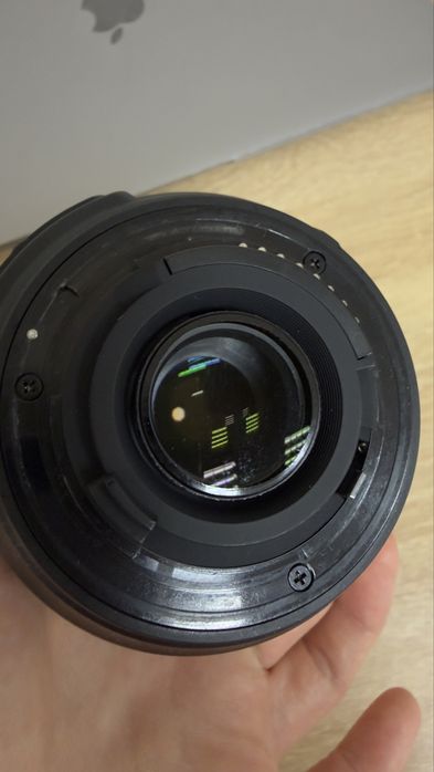 Обʼєктив Nikon