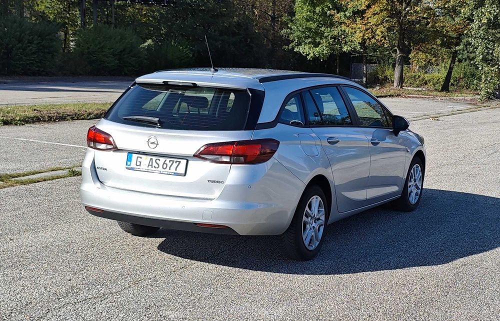 Opel Astra K 1.4 Turbo benzyna kamera czujniki