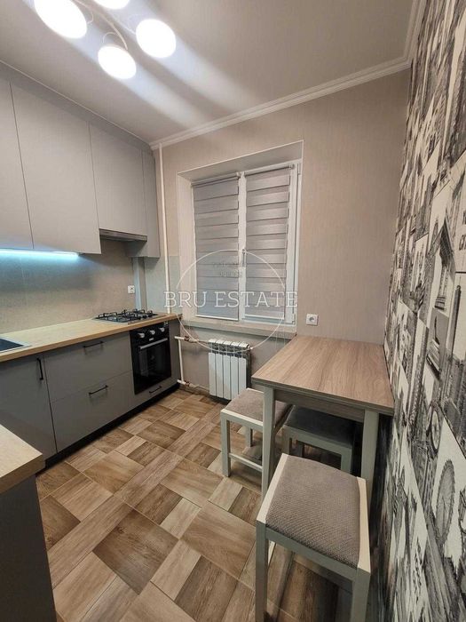 Продам 2к кв-ру з новим ремонтом Березняки, м. Лівобережна, 5 хв