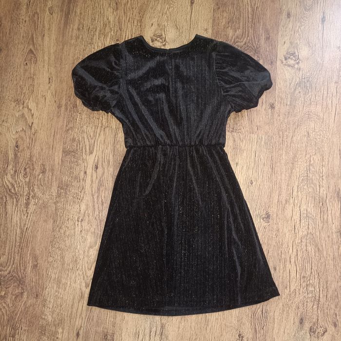 Sukienka dziewczęca rozm 140-146