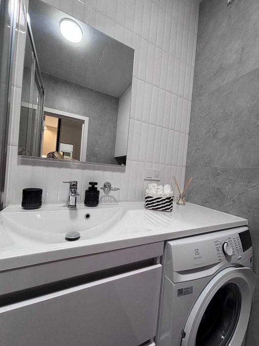Оренда 1 кімнатна квартира, вул. Навроцького, 550 $