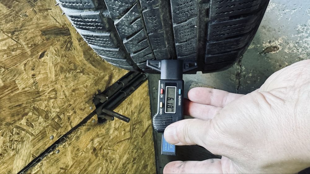 205/55 16 Bridgestone Blizzak LM30 шини комлект