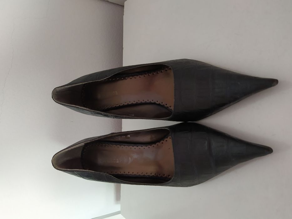 Salto alto 38-39 como novo