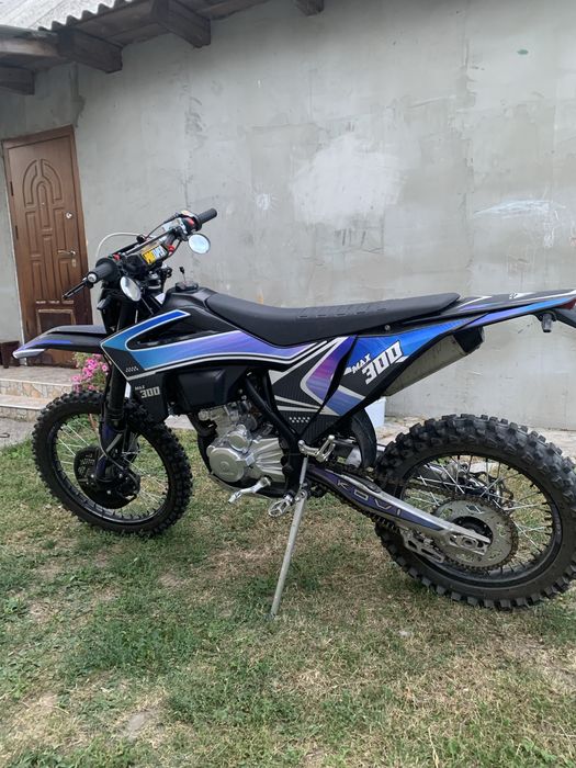 Продам мотоцикл Kovi Max 300