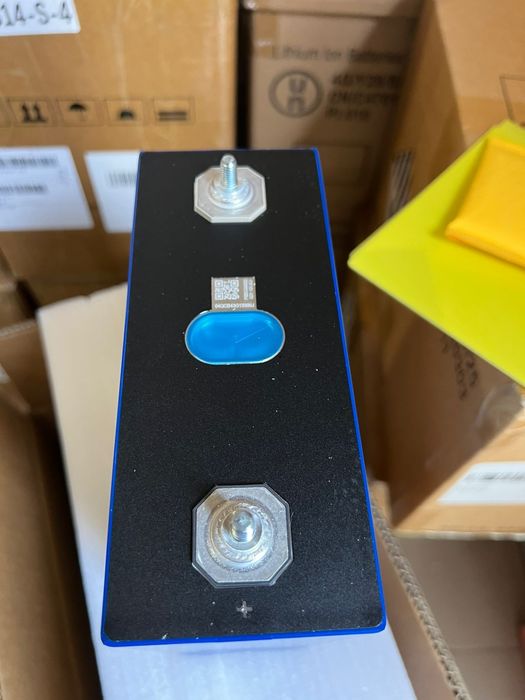 Продам нові LiFePO4 комірки EVE 314Ah Grade A

Комірки оригінальні, ви