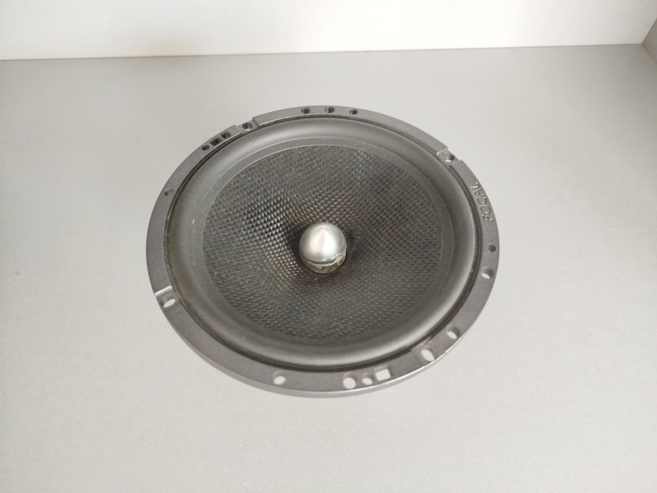 Динамік Focal Access 165 A1 під ремонт