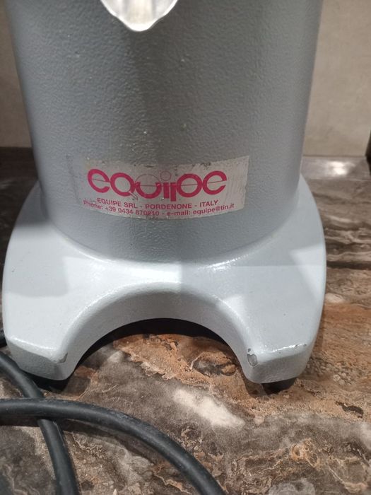 Соковыжималка EQUIPE Фрешница для цитрусовых