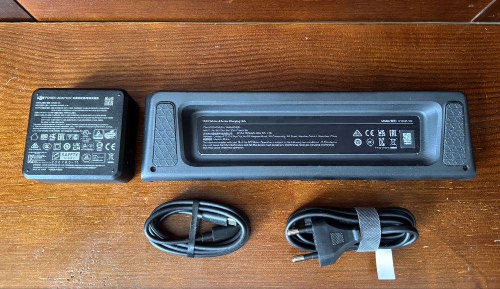 Комплект хаб блок живлення USB C 100W для дрона DJI Matrice 4E Зарядний пристрій Матріс 4T
