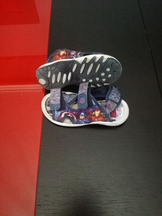 Sandalias Vingadores 28