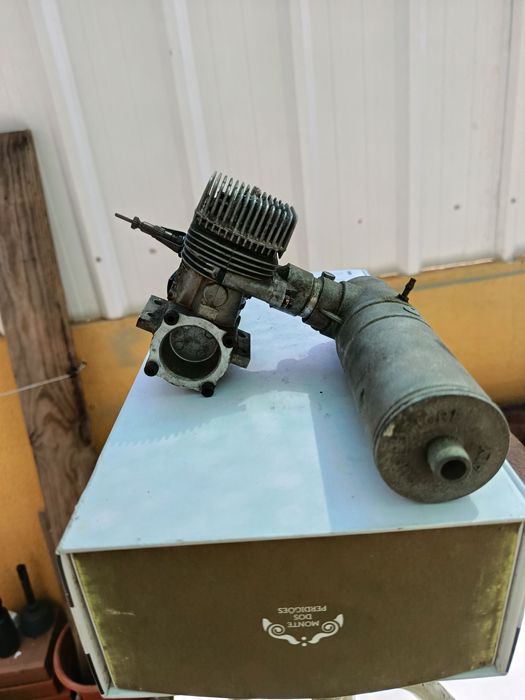 Motor Super tigre .75