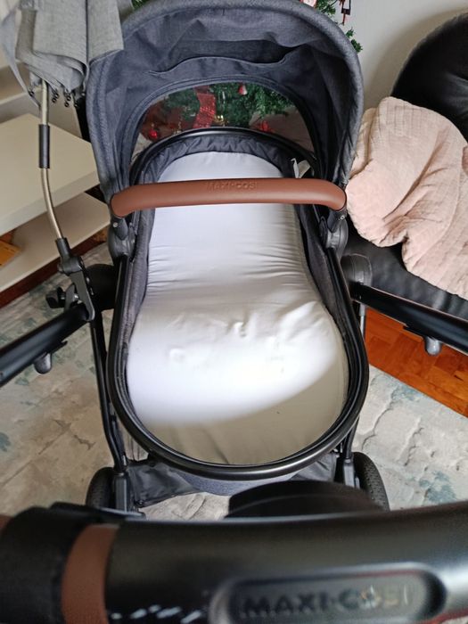 Carro de bebe Maxi Cosi.