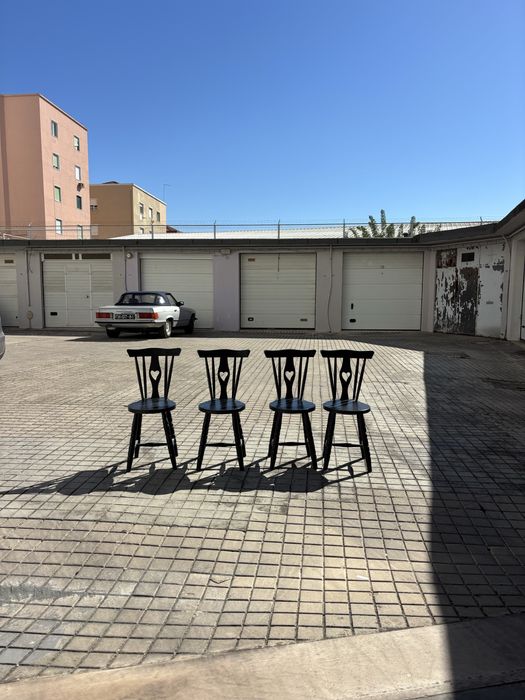 Cadeiras Rabo de Bacalhau Coração