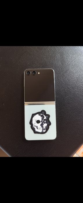 Samsung Z flip 5 512GB